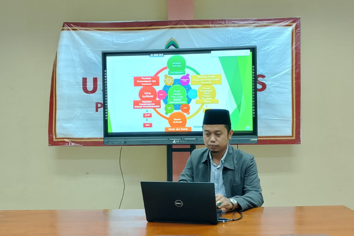 MAGISTER PAI IAIN MADURA TERAPKAN PEMBELAJARAN ABAD 21