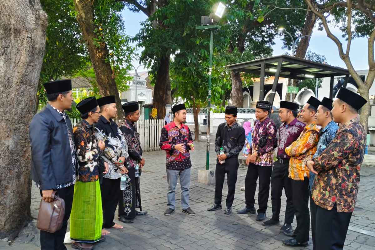 MAHASISWA MAGISTER PAI GELAR KEGIATAN LUAR KELAS DI SUNAN AMPEL SURABAYA